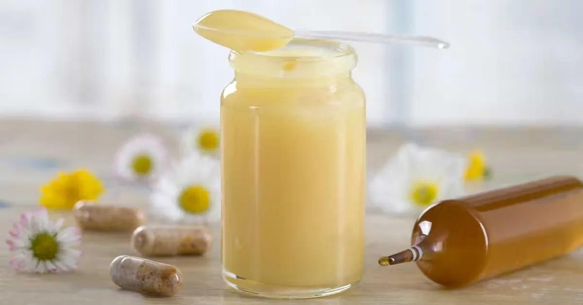 The Amazing Benefits of Royal Jelly: Nature’s Miracle Substance